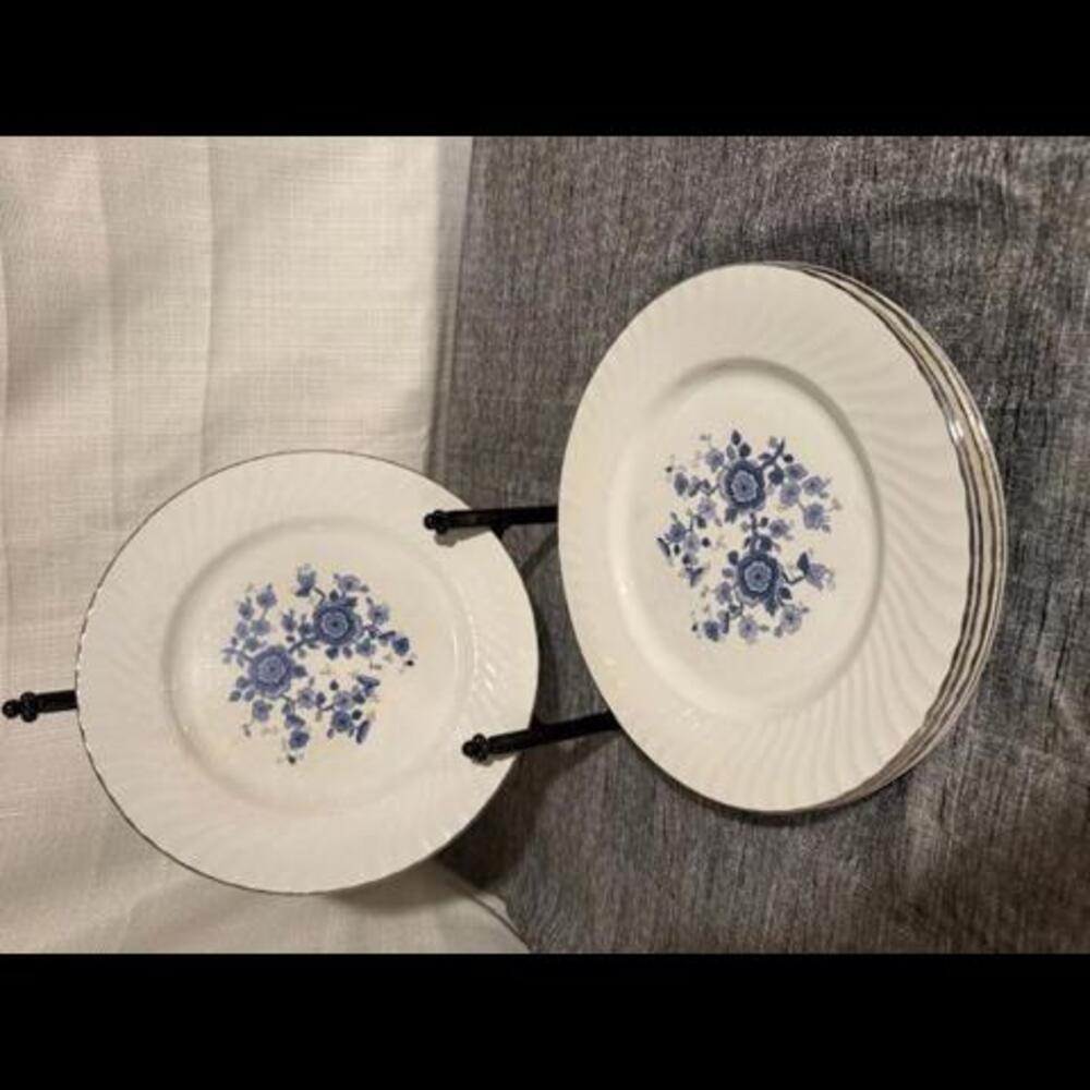 VINTAGE WEDGWOOD ROYAL BLUE IRONSTONE 10" DINNER PLATES BLUE AND WHITE 5 AVAIL